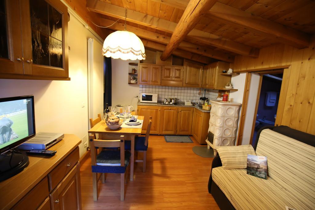 Casa Colturi Daire Valdisotto Dış mekan fotoğraf